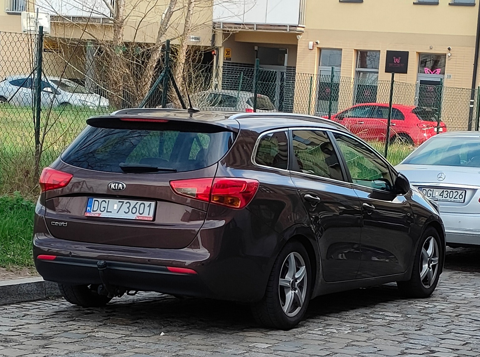 DGL 73601, Kia Ceed 2nd gen cee'd_SW (JD), 2012–2018