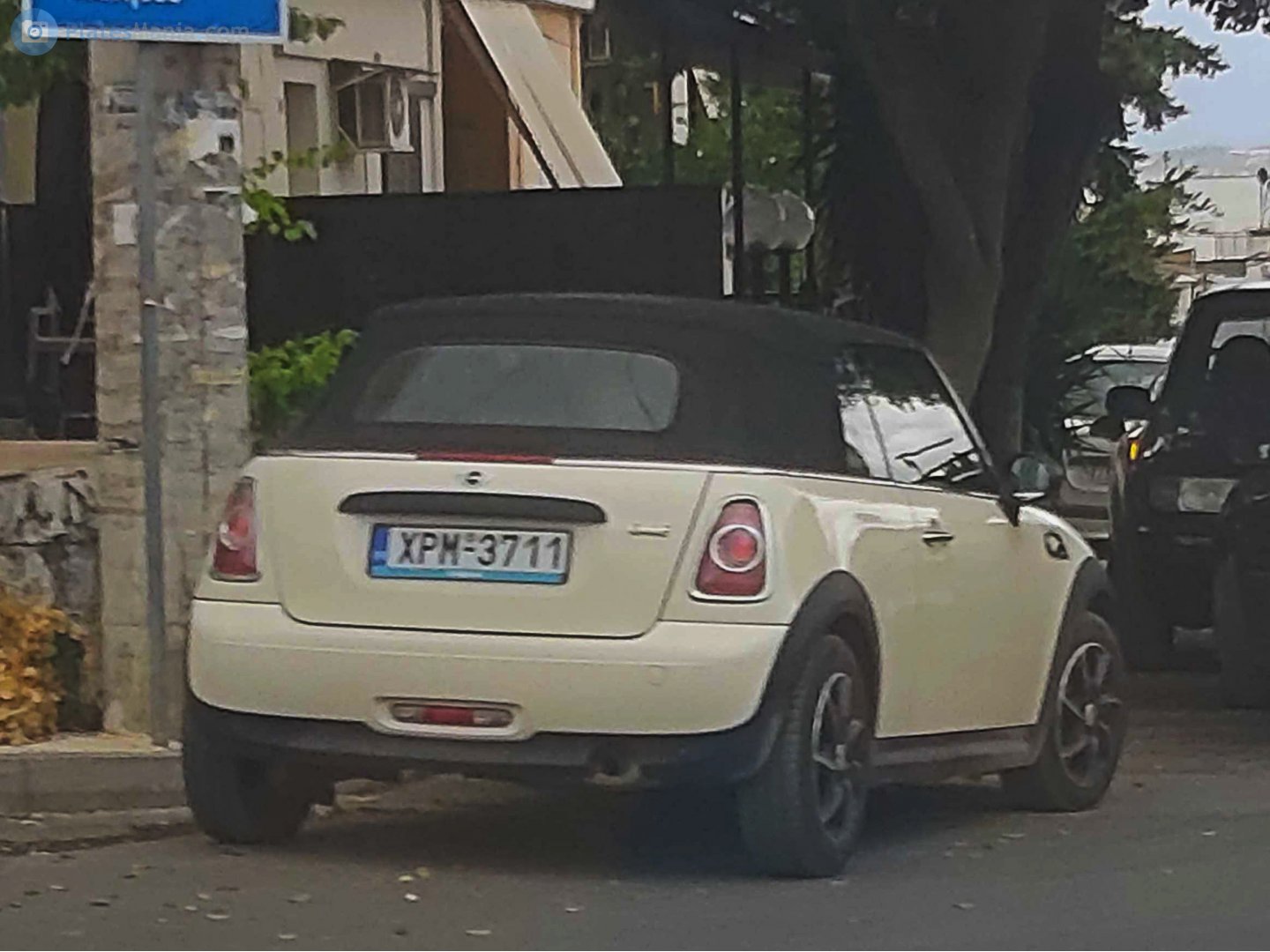 XPM-3711, MINI Convertible 2nd gen (R57), 2008–2015