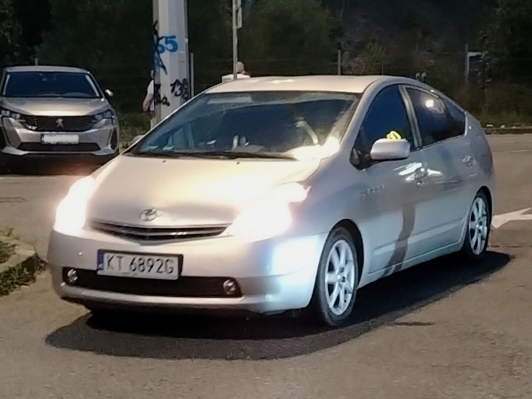 KT 6892G, Toyota Prius 2nd gen (NHW20), 2003–2011