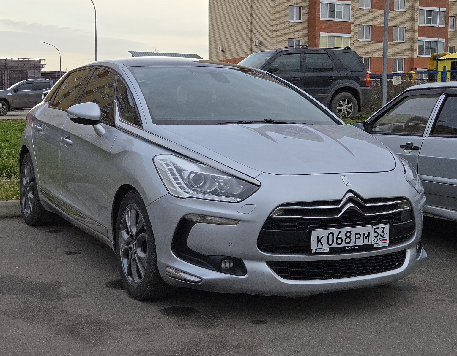 к 068 рм 53, Citroёn DS5 1st gen (B81), 2011–2015