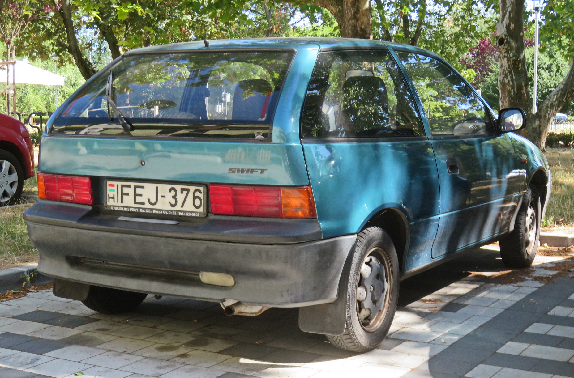 FEJ-376, Suzuki Swift 2nd gen 3-door Hatch (SF), 1989–1996