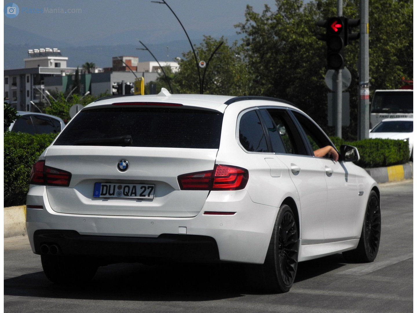 DU QA 27, BMW 5 Series 