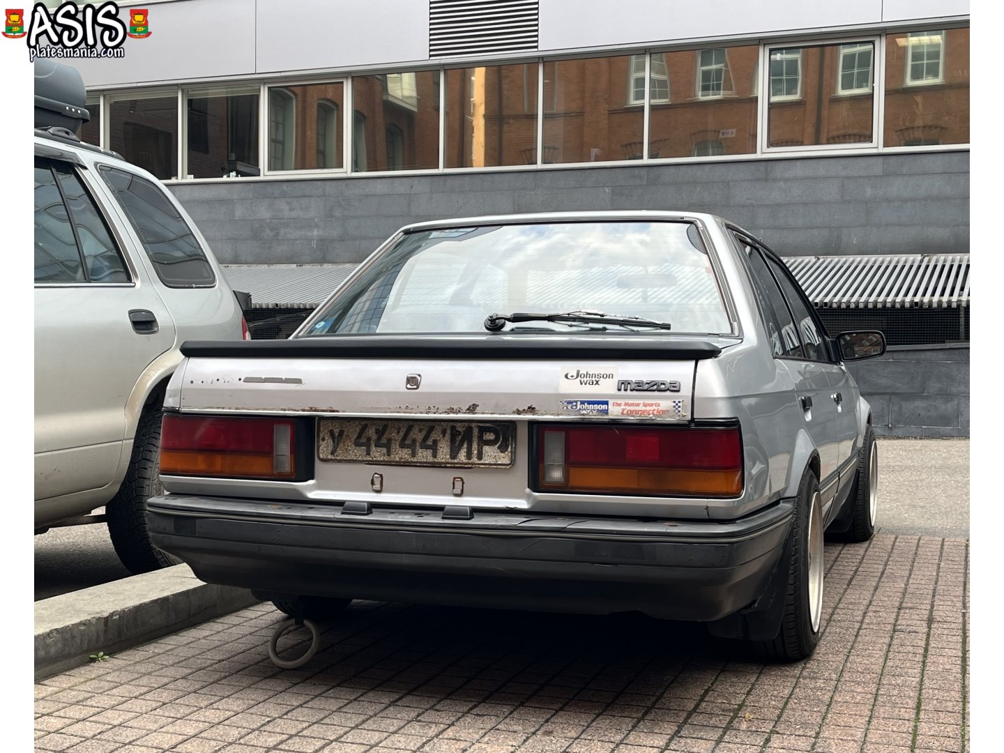 у 4444 ИР, Mazda Familia 5th gen Sedan (BF), 1985–1989