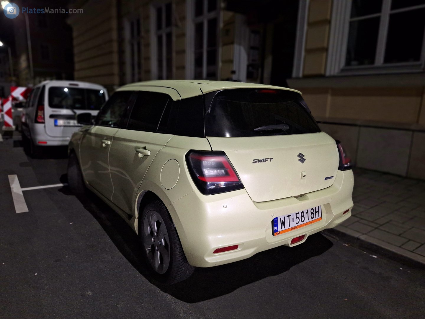 WT 5818H, Suzuki Swift 8th gen (AOL), 2023–