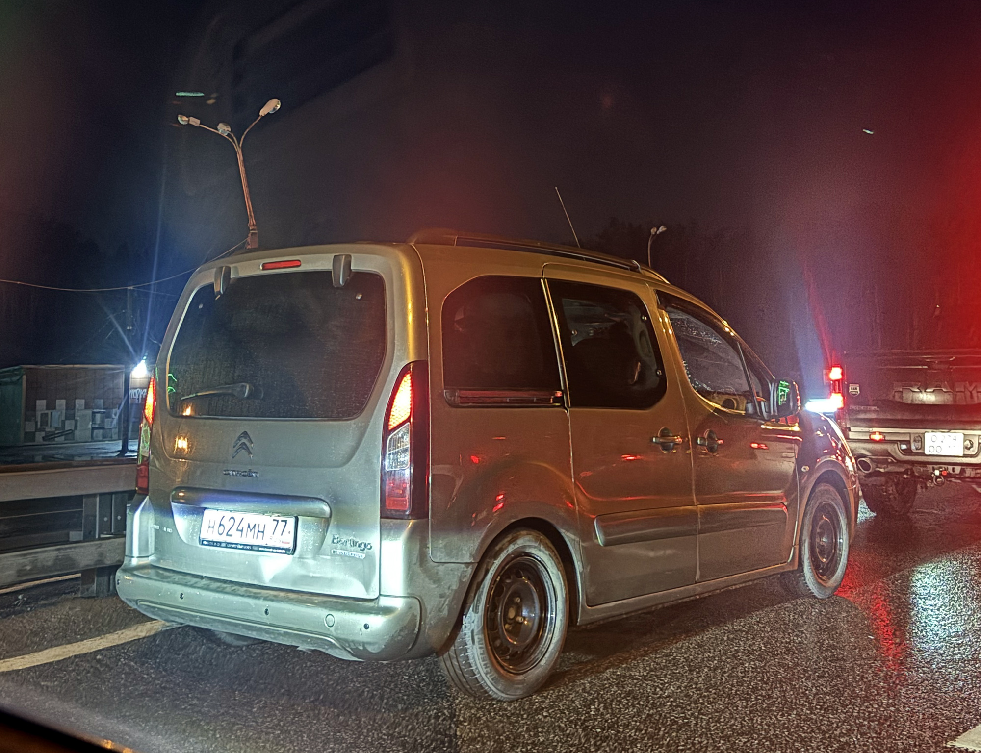 н 624 мн 77, Citroёn Berlingo 2nd gen Multispace (B9), 2008–2018 (–2022 for CIS-market)