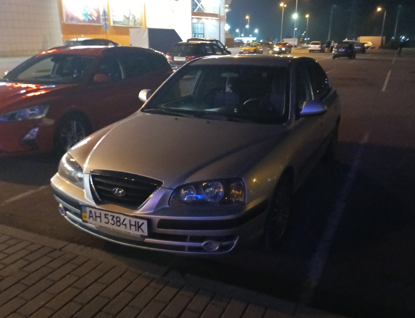 AH 5384 HK, Hyundai Elantra 3rd gen Sedan (XD), 2000–2010