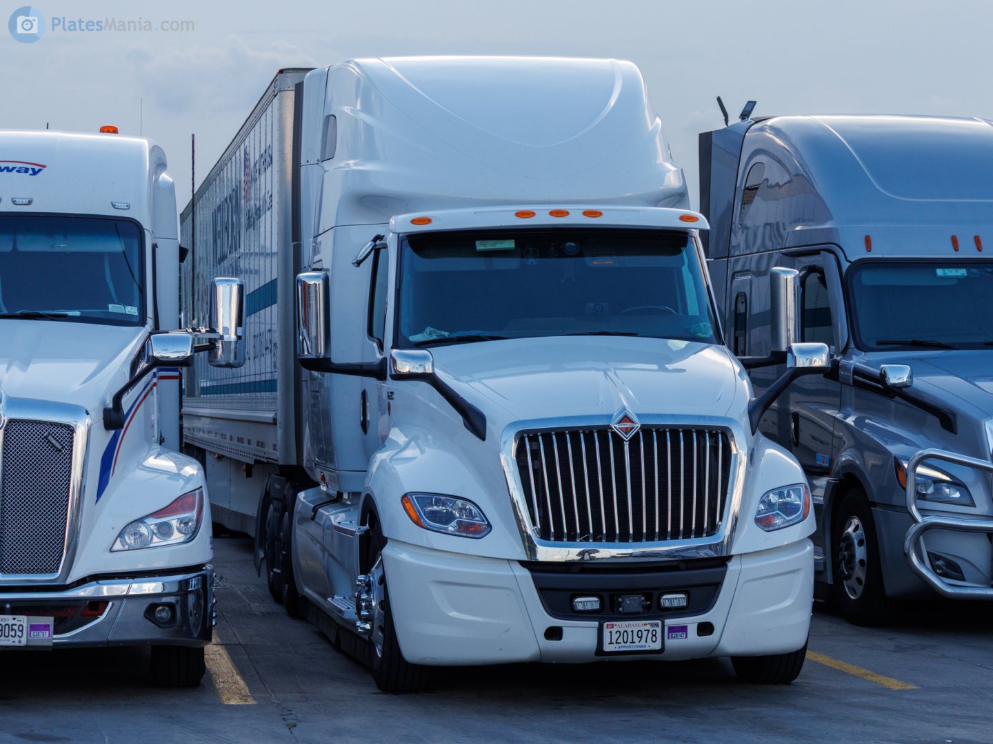 1201978, International LT Series 1st gen, 2017–