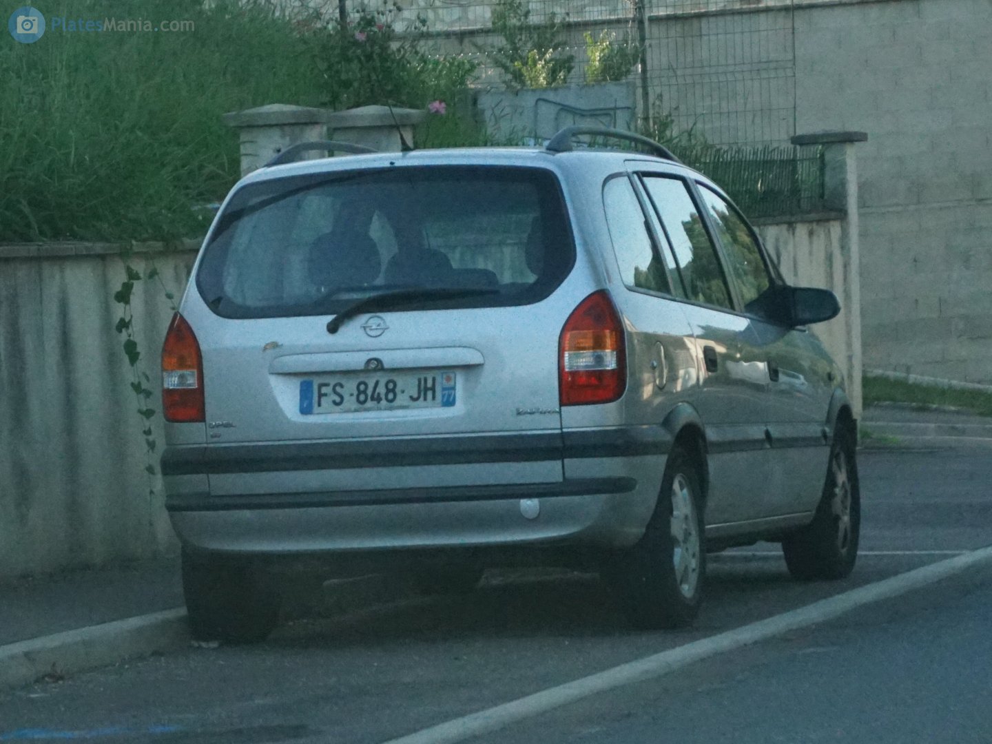 FS-848-JH, Opel Zafira 1st gen (A; T98), 1999–2005