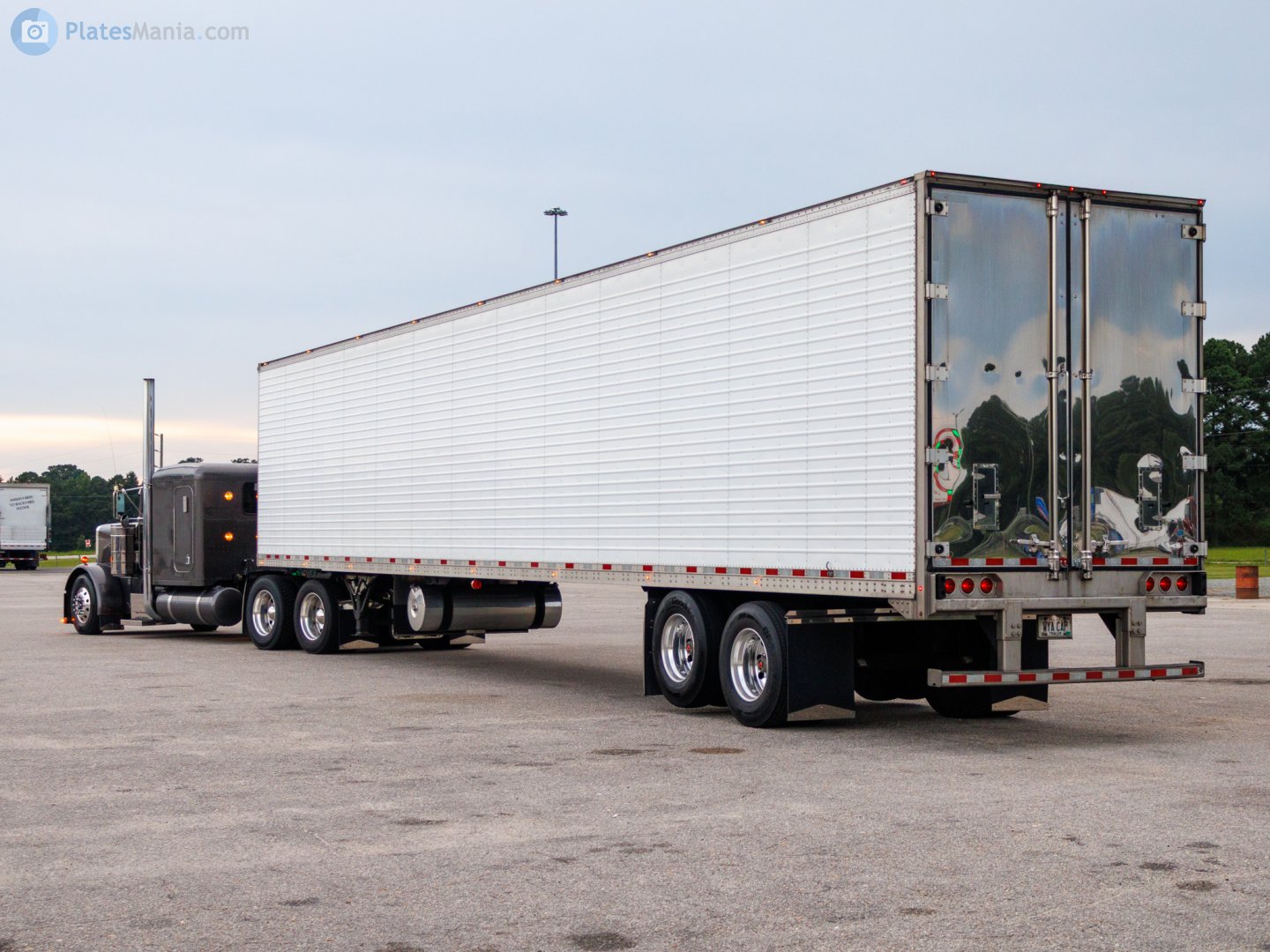 WYA CAP, Great Dane Trailers 
