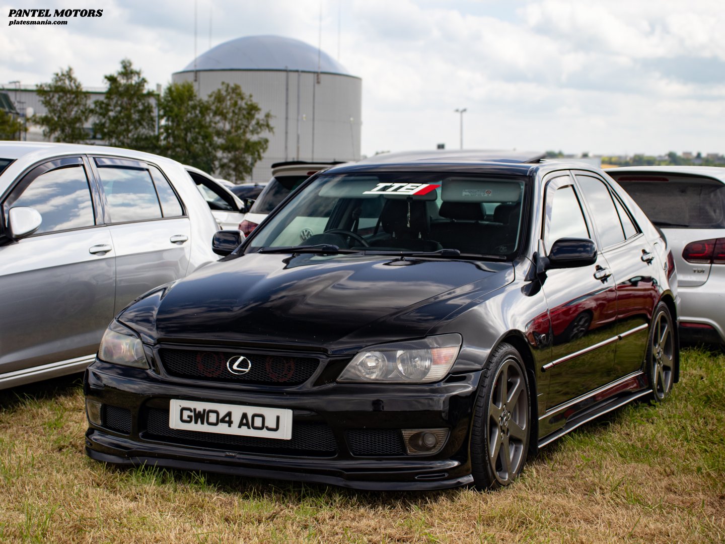 GW04AOJ, Lexus IS 1st gen Sedan (XE10), 1999–2005