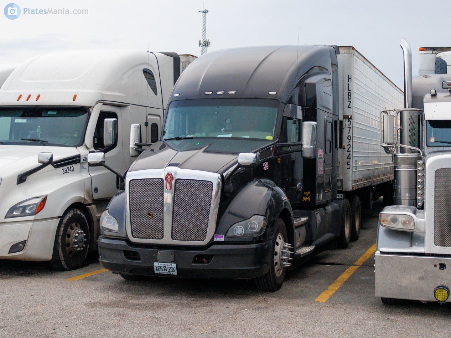 XE6 55K, Kenworth T680 1st gen, 2013–2022