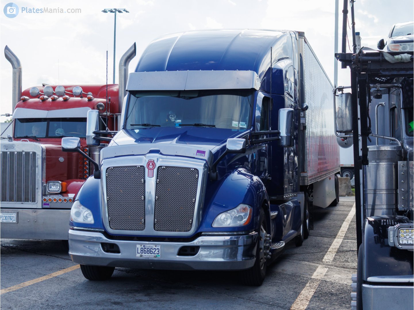 L868623, Kenworth T680 1st gen, 2013–2022