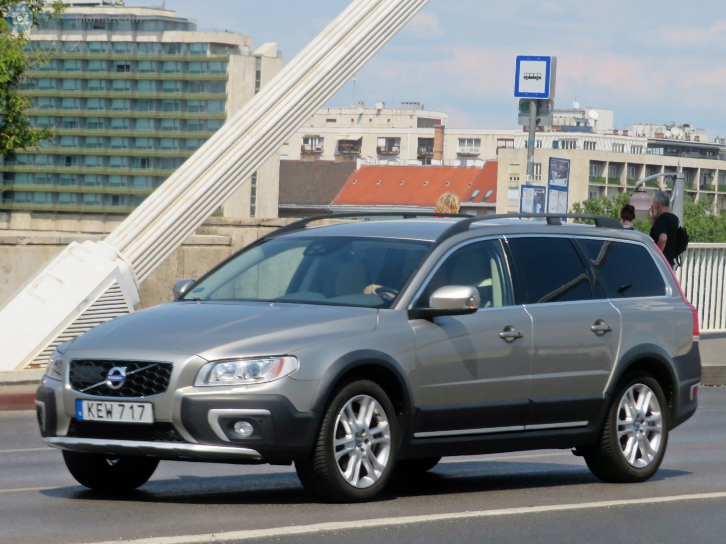 KEW 717, Volvo XC70 2nd gen (136), facelift, 2013–2016