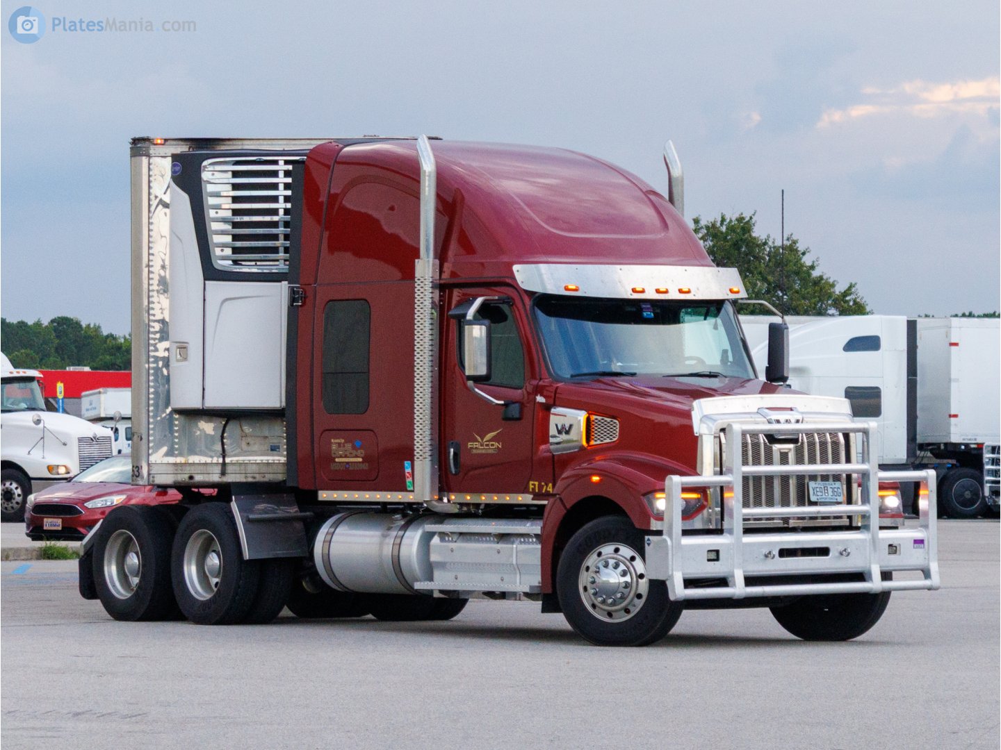 XE9 36G, Western Star 49X 