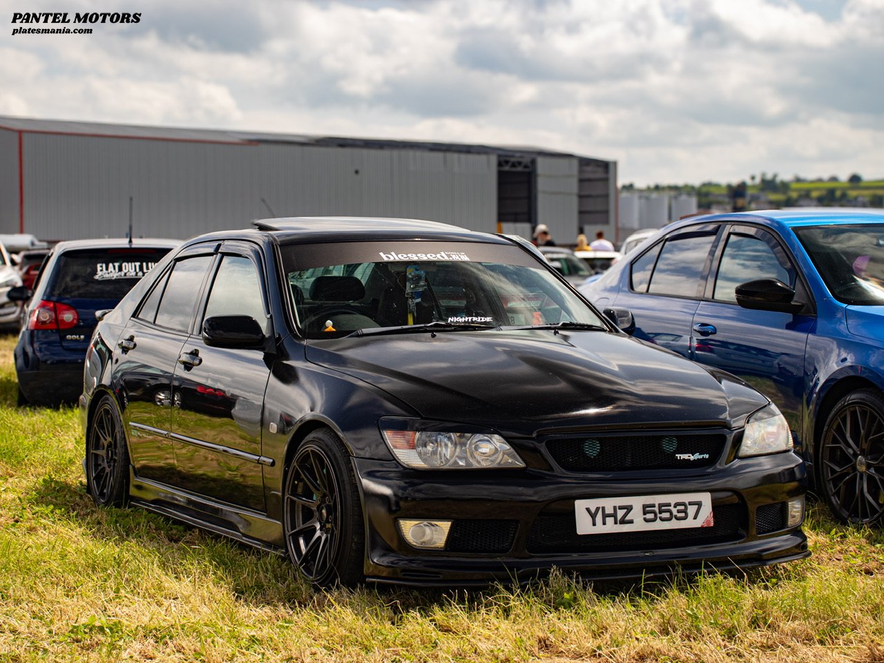 YHZ5537, Lexus IS 1st gen Sedan (XE10), 1999–2005