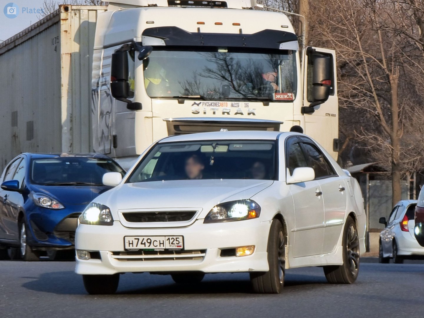 н 749 сн 125, Toyota Mark II 9th gen Sedan (X110), 2000–2004