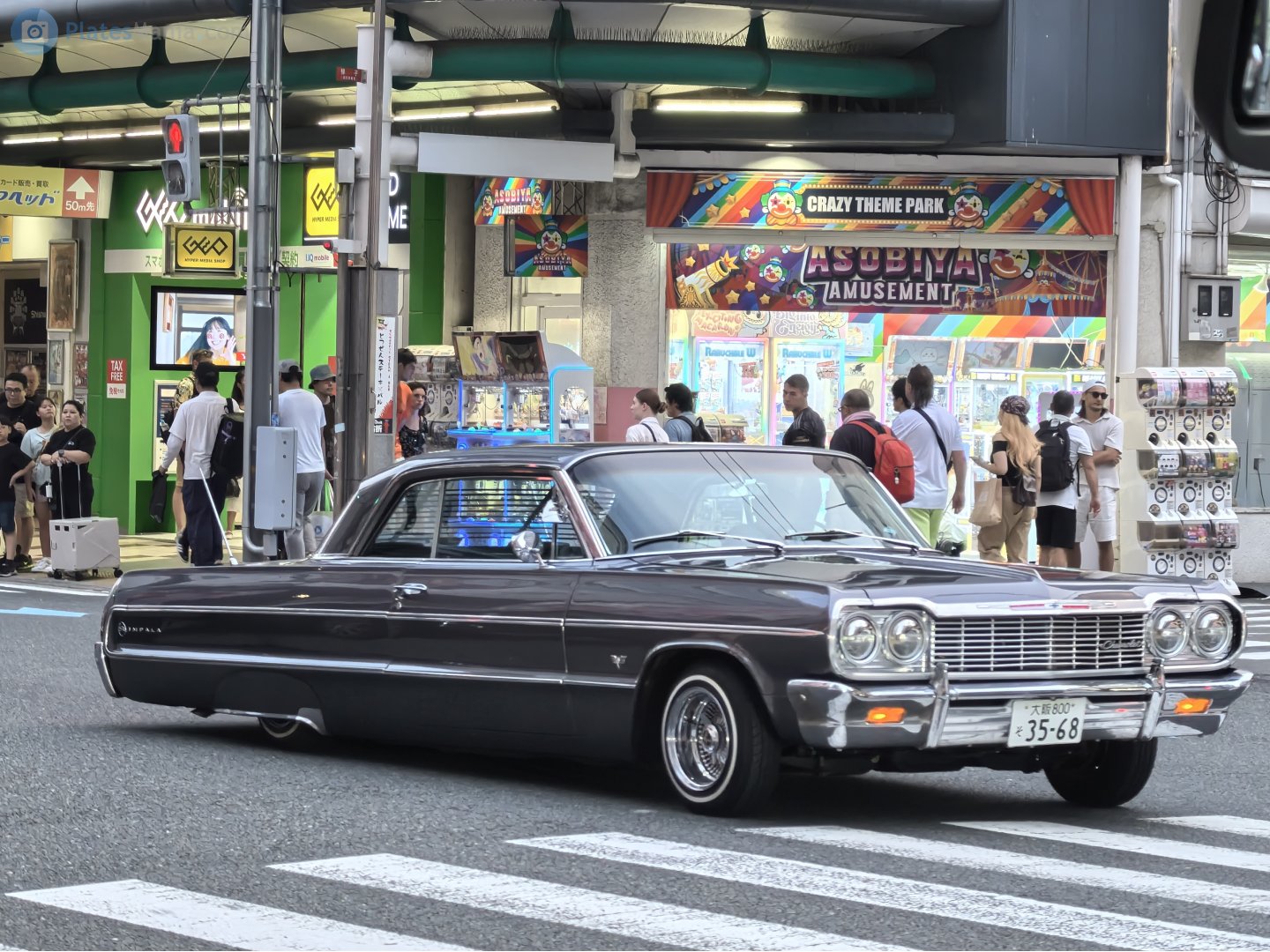 大阪 800 そ 3568, Chevrolet Impala 3rd gen 1964 2-door Hardtop (1747/1847/1347/1447; B-body), 3rd facelift, 1963–1964
