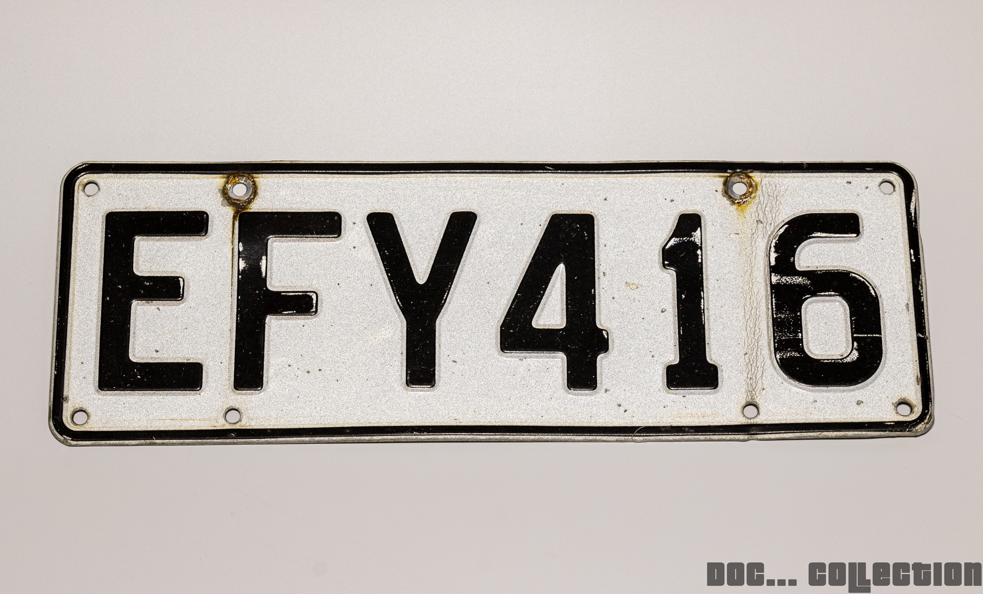 EFY416, License plate without vehicle 