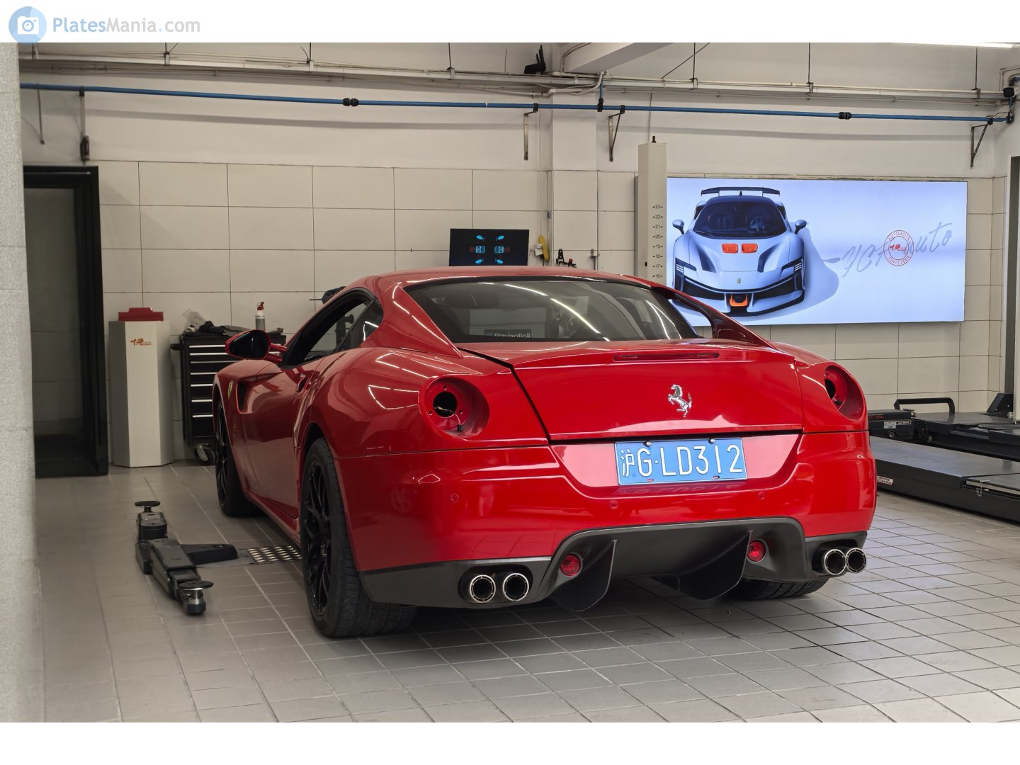 沪G·LD312, Ferrari 599 GTO, 2010–2012