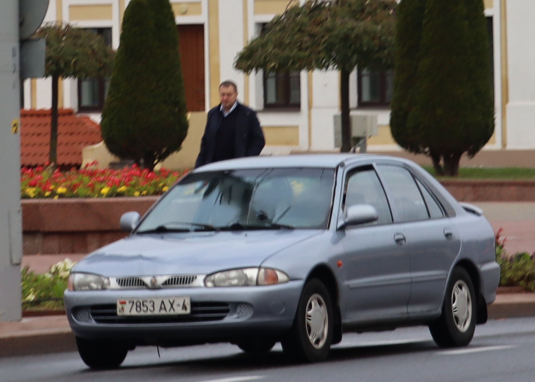 7853 AX-4, Proton 400-Series 1st gen (C90), 1993–2004