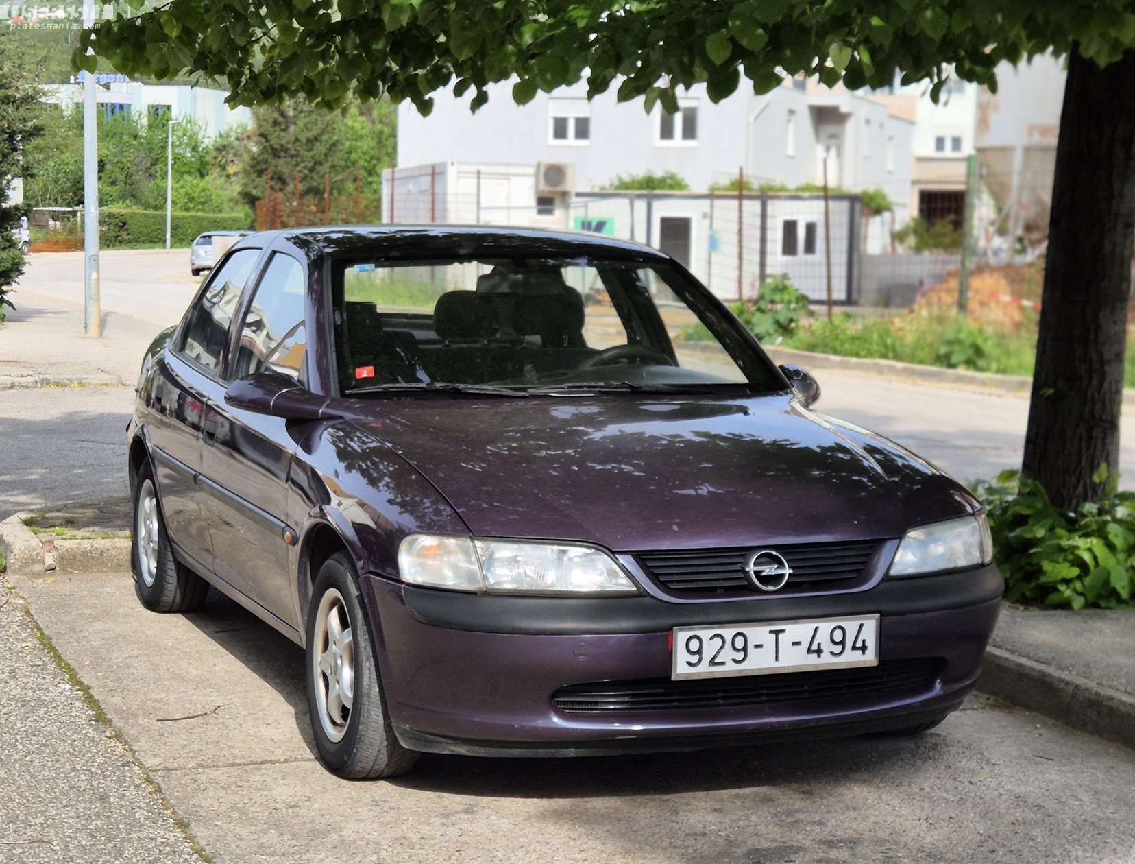 929-T-494, Opel Vectra 2nd gen Sedan (B; J96), 1995–2002