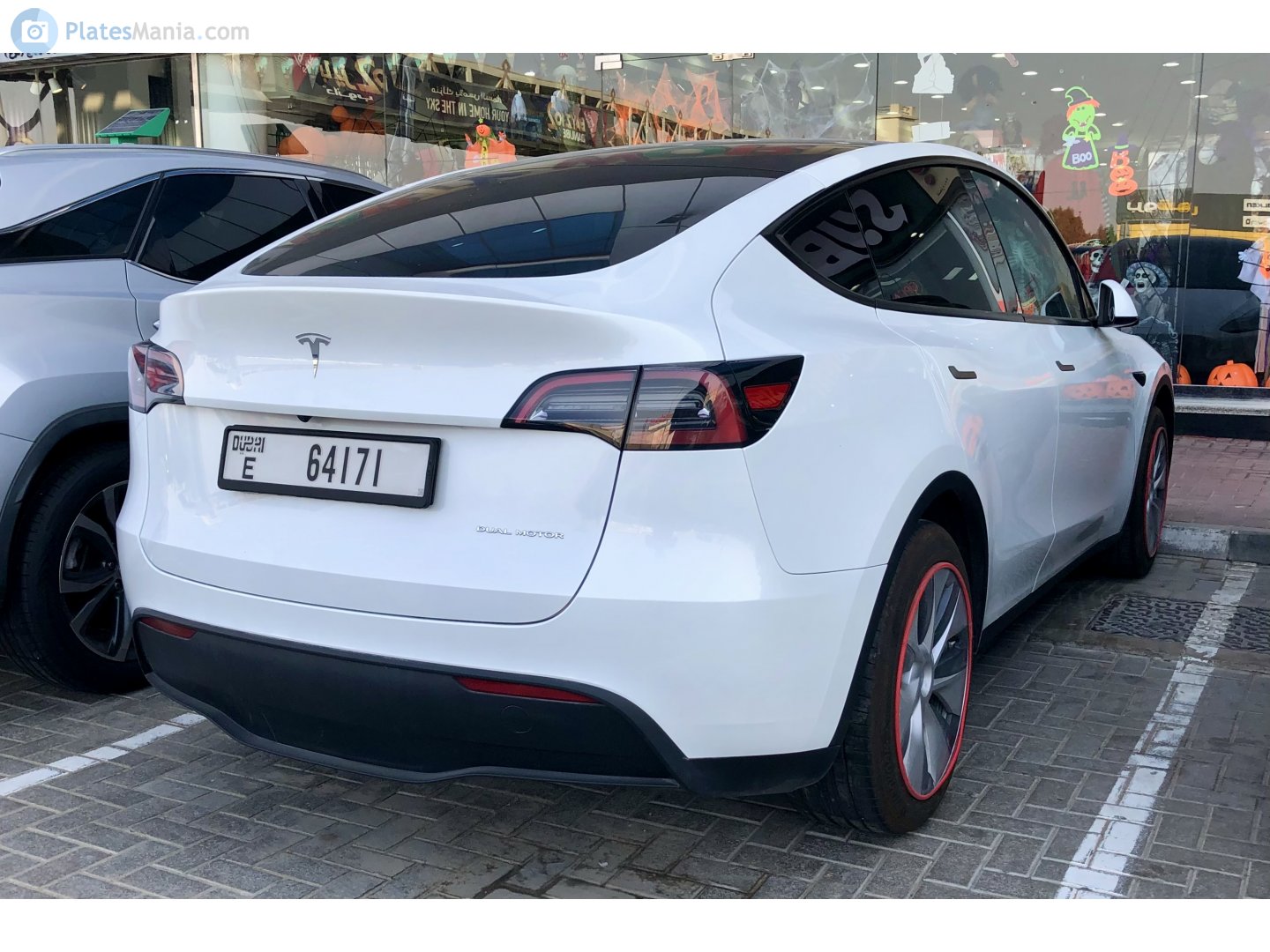 E 64171, Tesla Model Y 1st gen (5YJY), 2020–2025