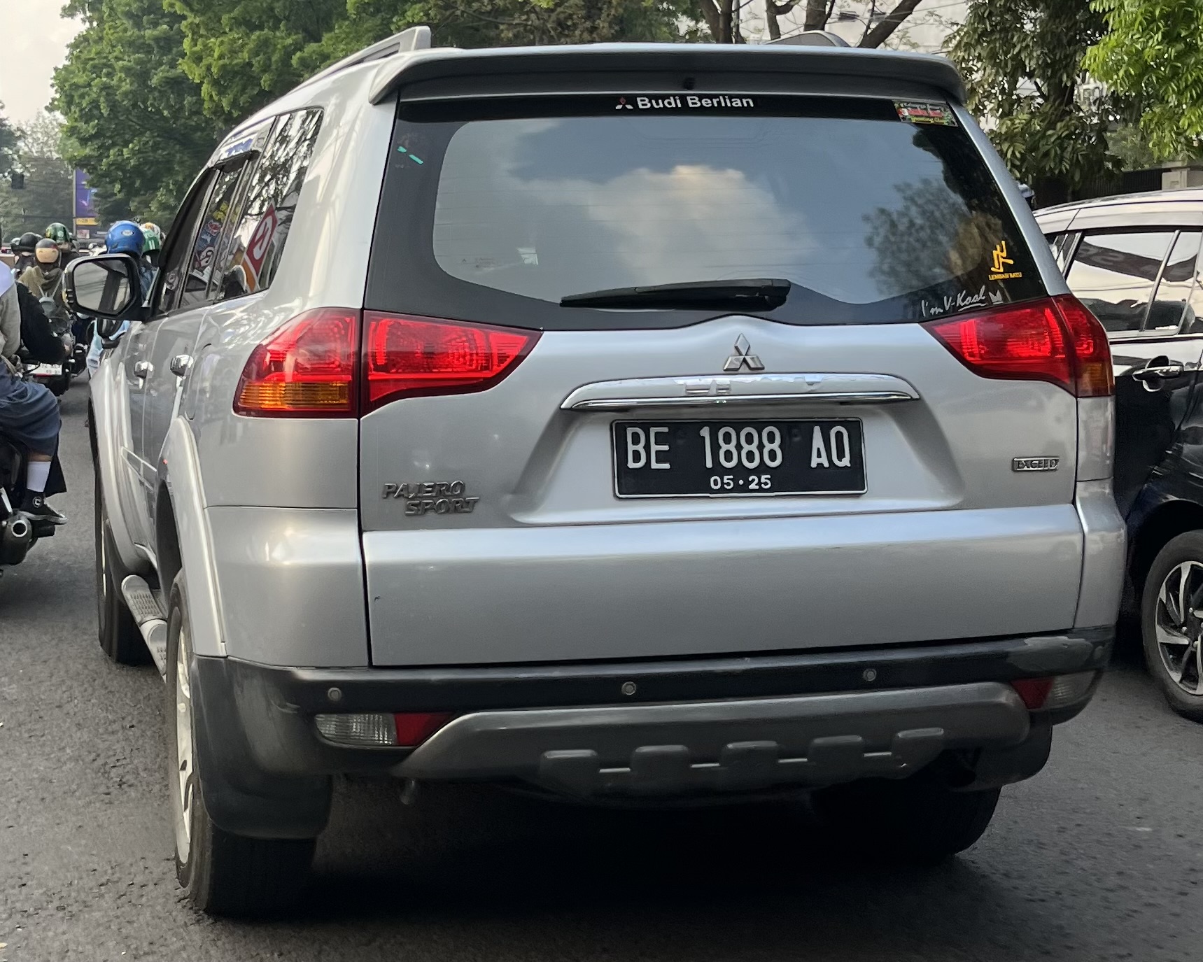 BE 1888 AQ, Mitsubishi Pajero Sport 2nd gen (KG/KH/PB), 2008–2016