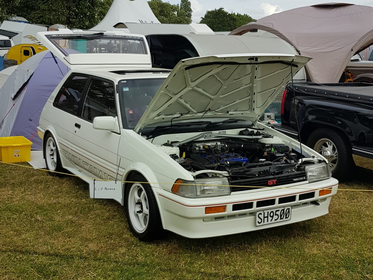SH9500, Toyota Corolla 5th gen (FX) 3-door Hatch (E80), 1983–1988