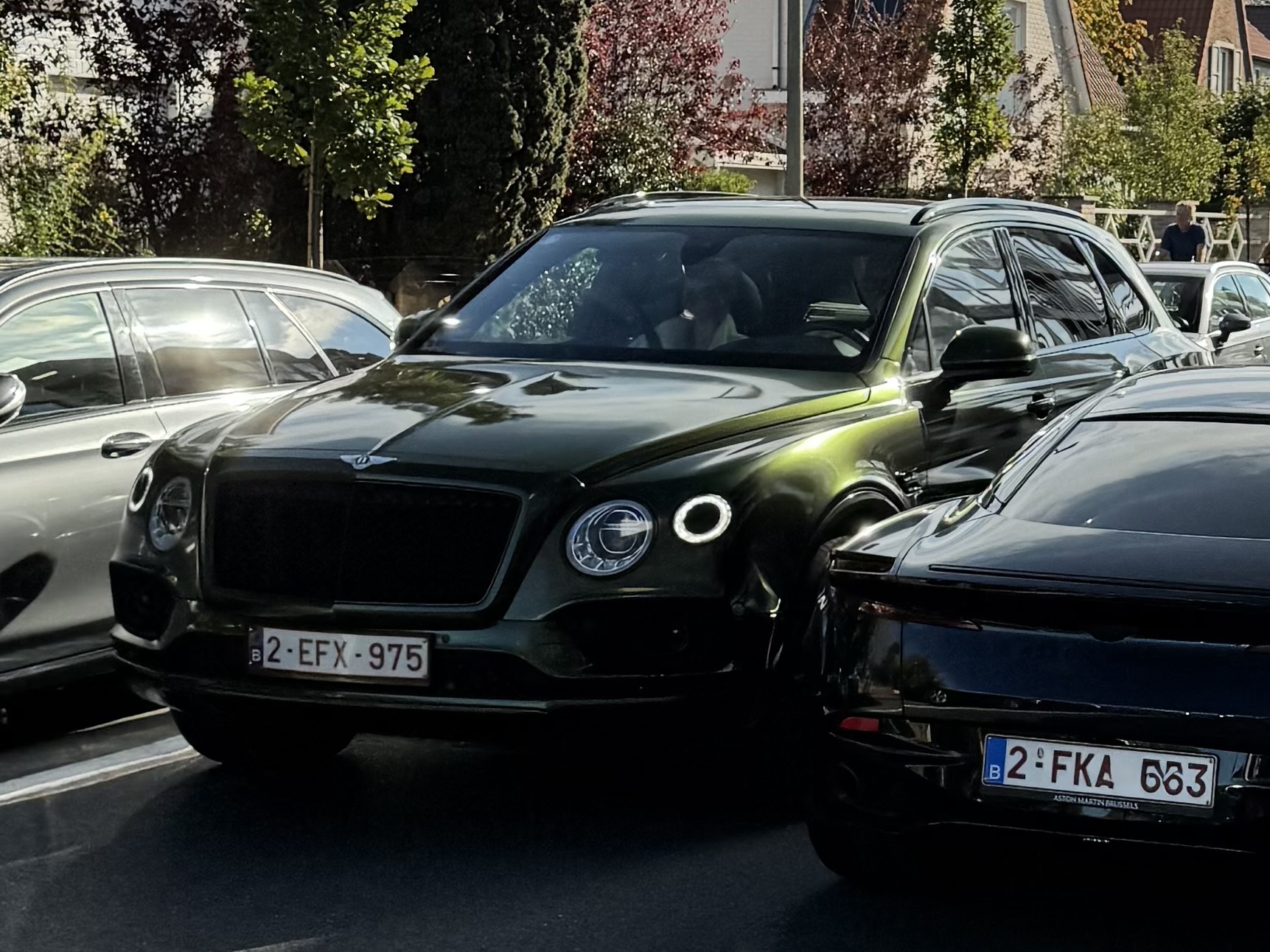 2-EFX-975, Bentley Bentayga 1st gen (PL71), 2016–2020