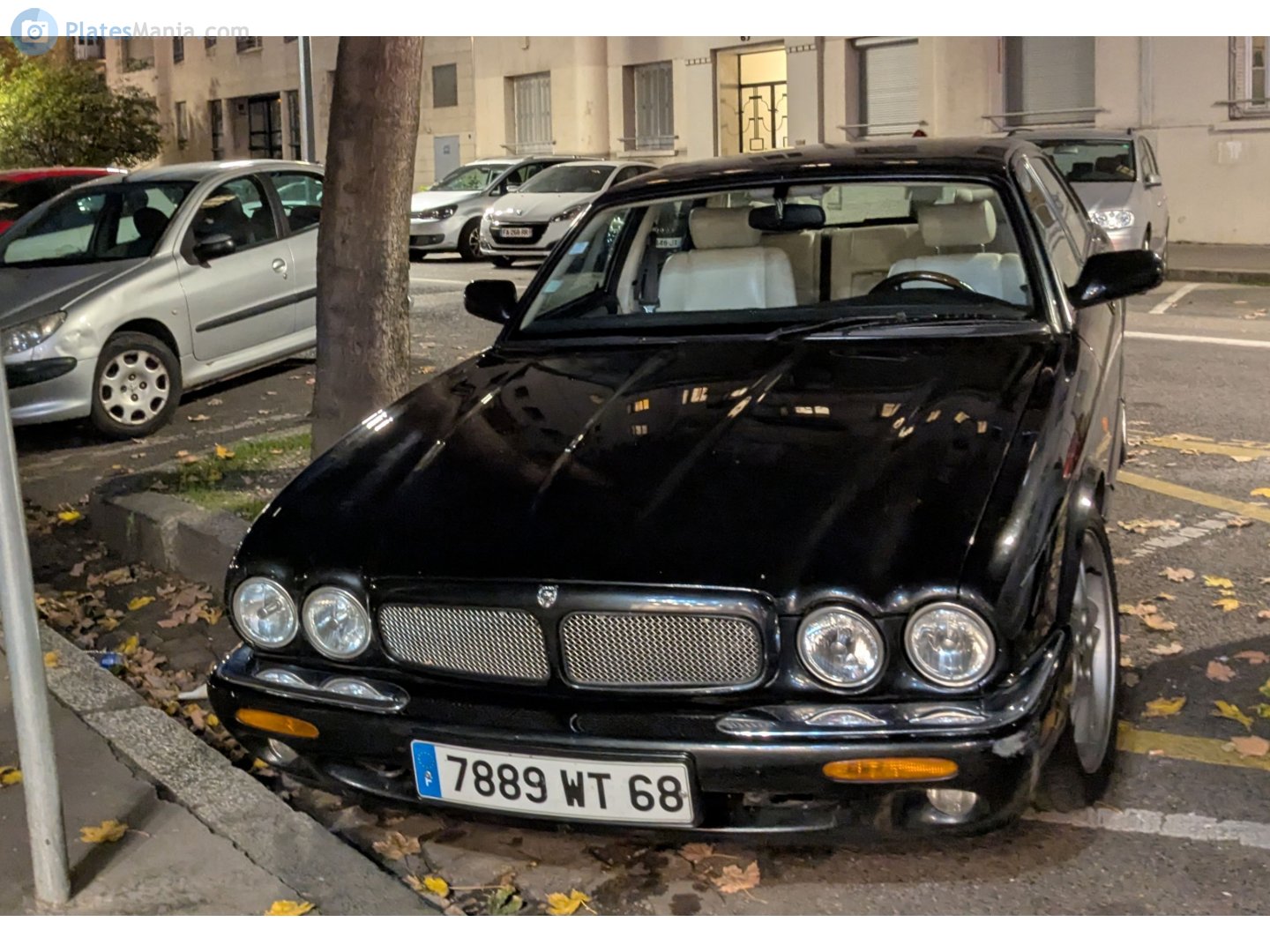 7889 WT 68, Jaguar XJ 4th gen (X300/X308), 1997–2002
