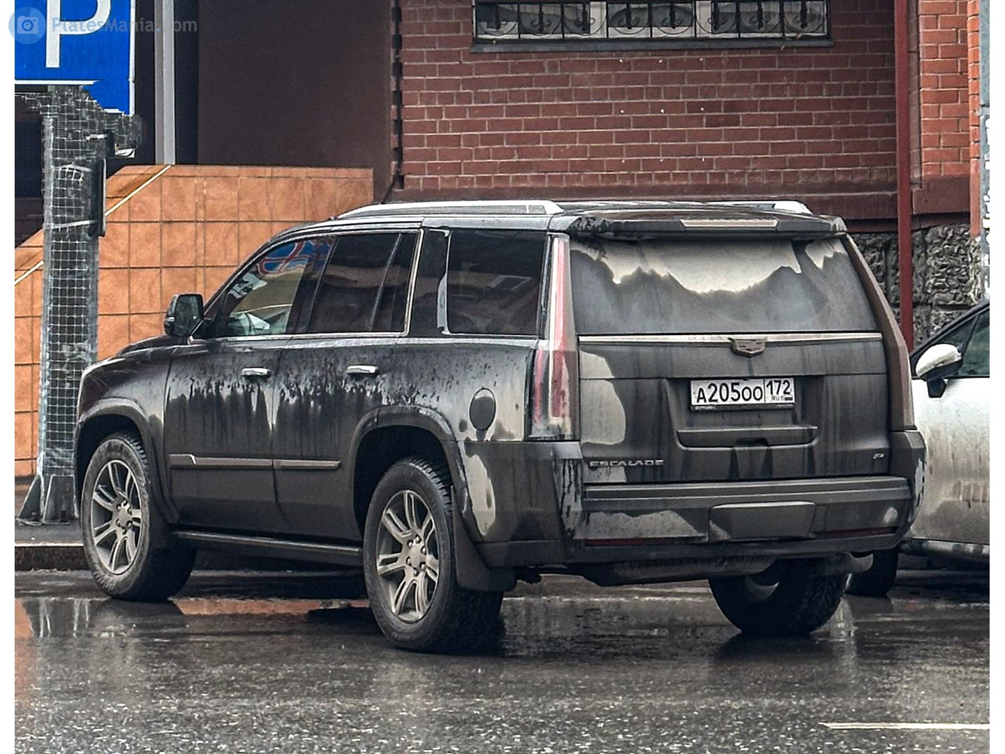 а 205 оо 172, Cadillac Escalade 4th gen (GMTK2XL), 2014–2020
