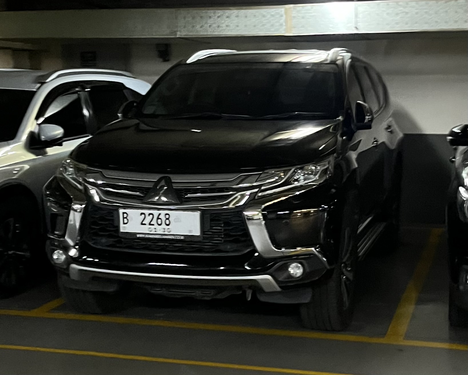 B 2268, Mitsubishi Pajero Sport 3rd gen (KR/KS/QE/QF), 2015–2019
