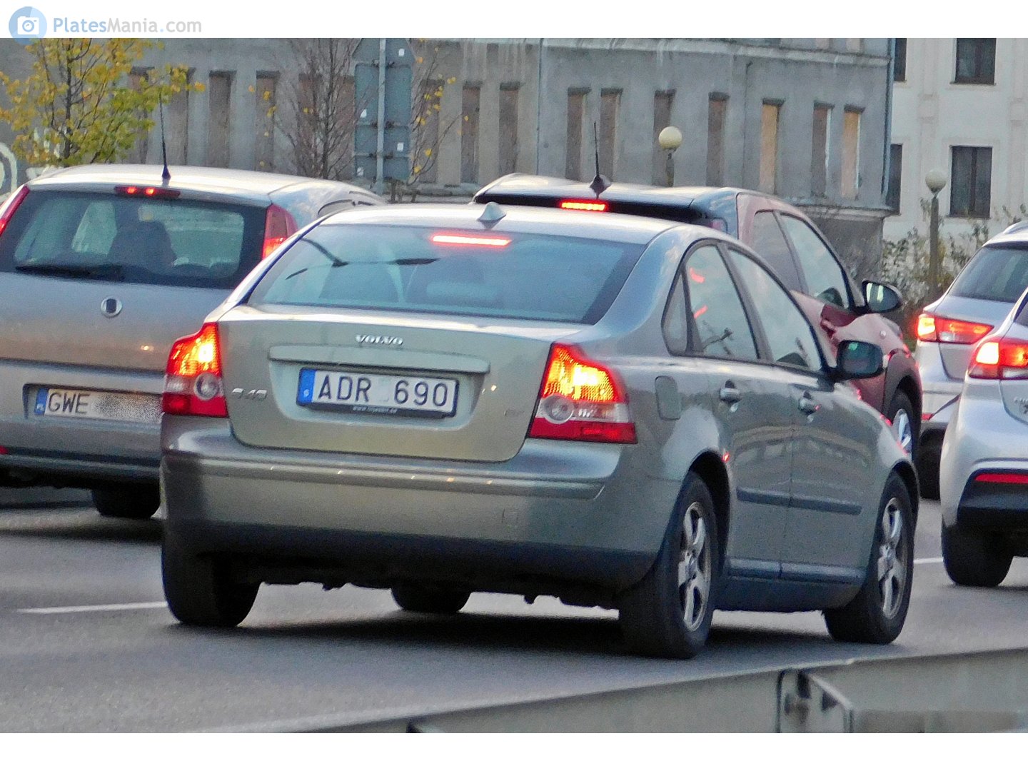 ADR 690, Volvo S40 2nd gen (544), 2004–2007