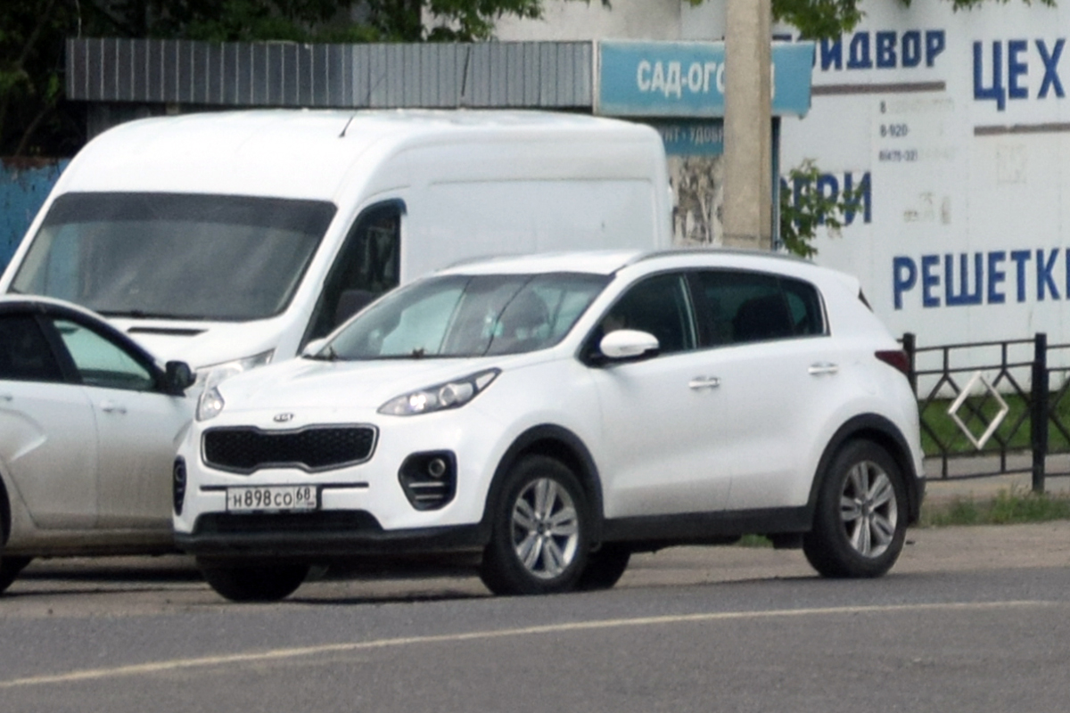 н 898 со 68, Kia Sportage 4th gen (QL), 2015–2018 (–2019 for NA-market)