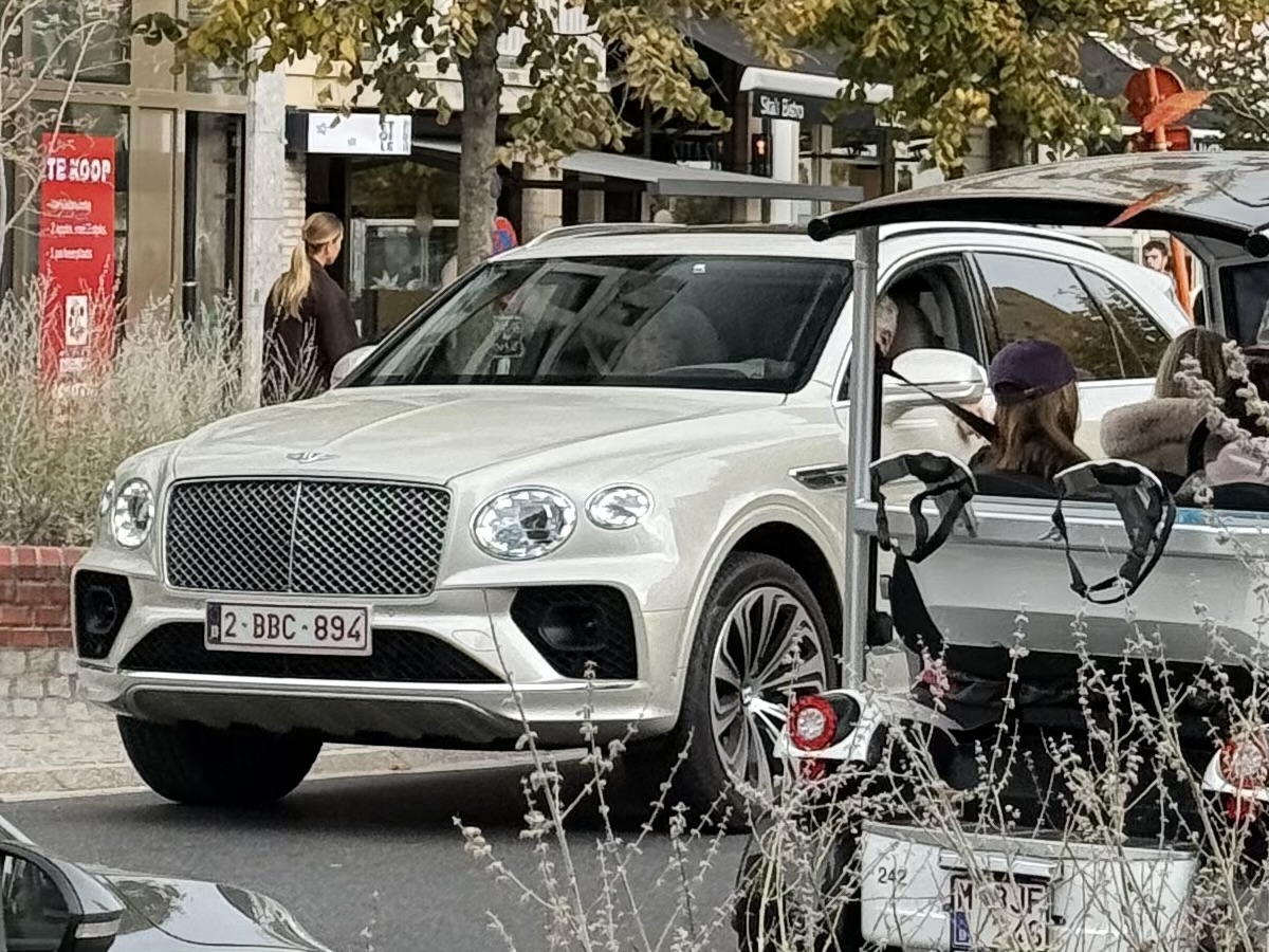 2-BBC-894, Bentley Bentayga 1st gen (PL71), facelift, 2020–