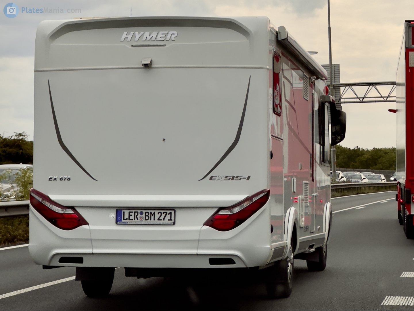 LER BM 271, Hymer Exsis 