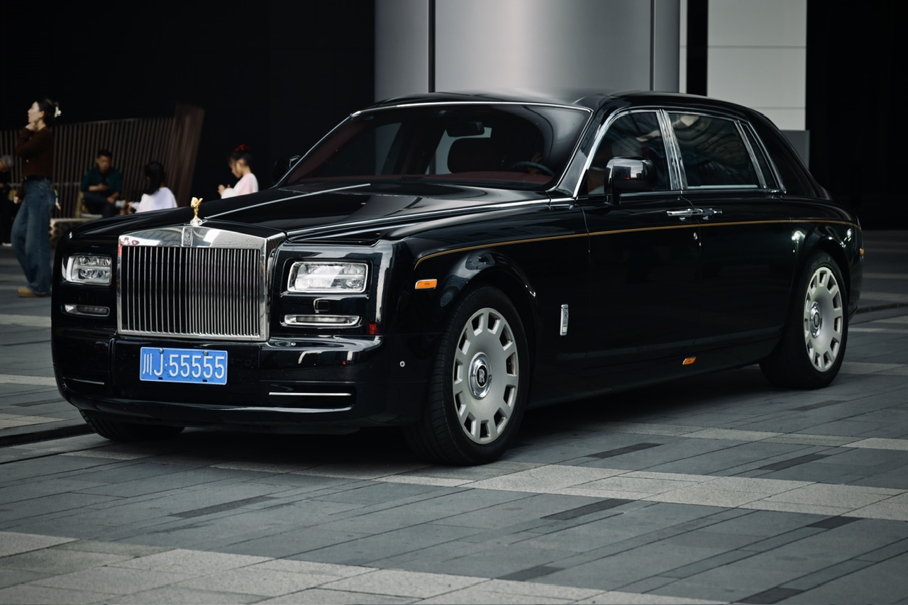 川J·55555, Rolls-Royce Phantom 7th gen (RR1), facelift, 2012–2017