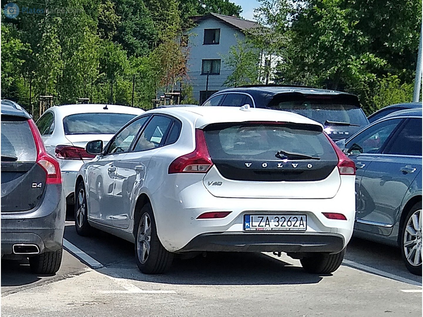 LZA 3262A, Volvo V40 2nd gen (526), 2013–2019