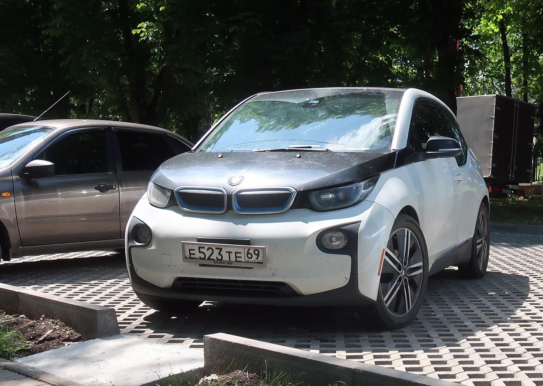 е 523 те 69, BMW i3 1st gen (I01), 2013–2017