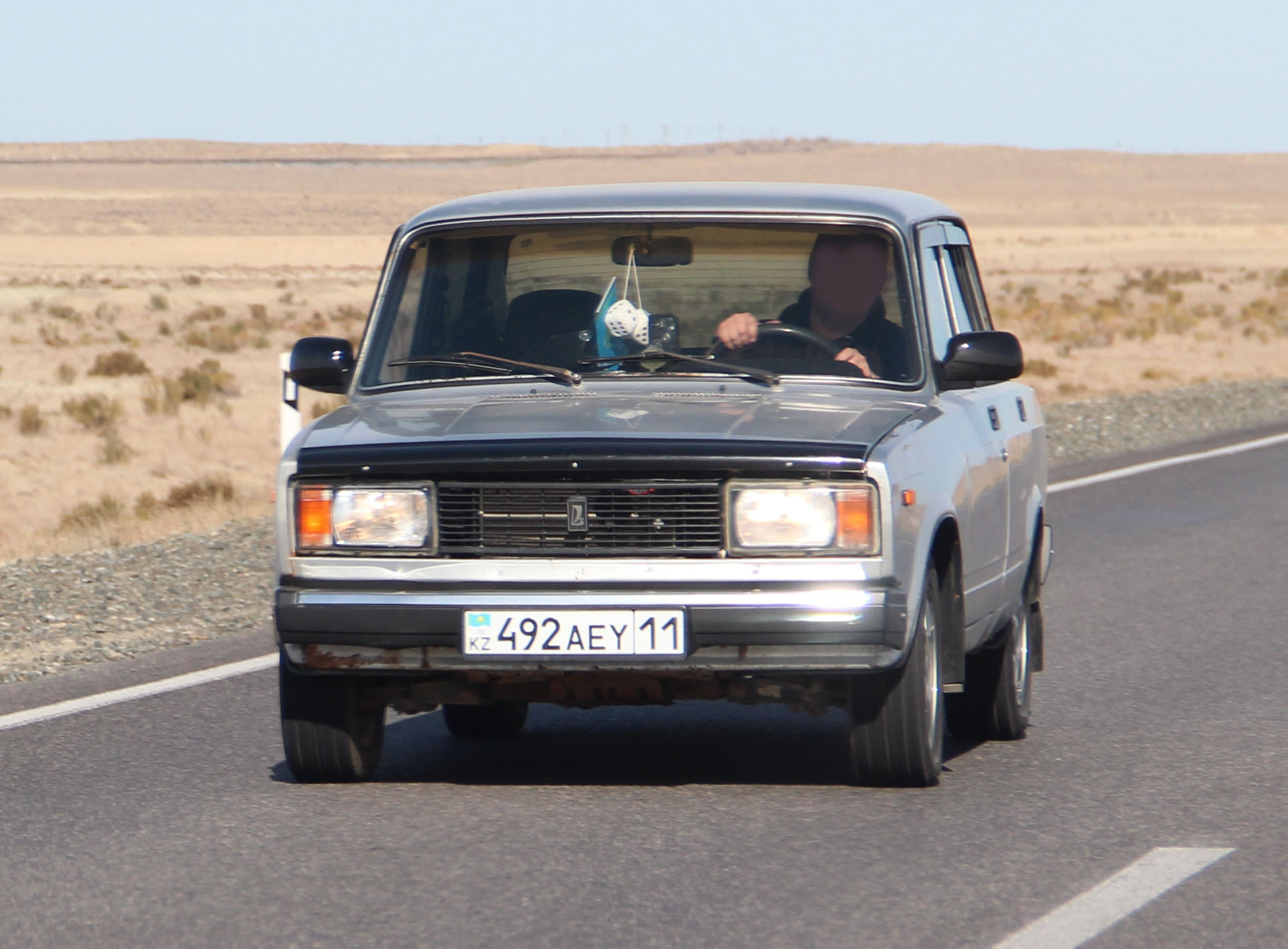 492 AEY 11, Lada (VAZ) 2105 Жигули (Nova / Riva / 1300 / 1500), 1980–2010