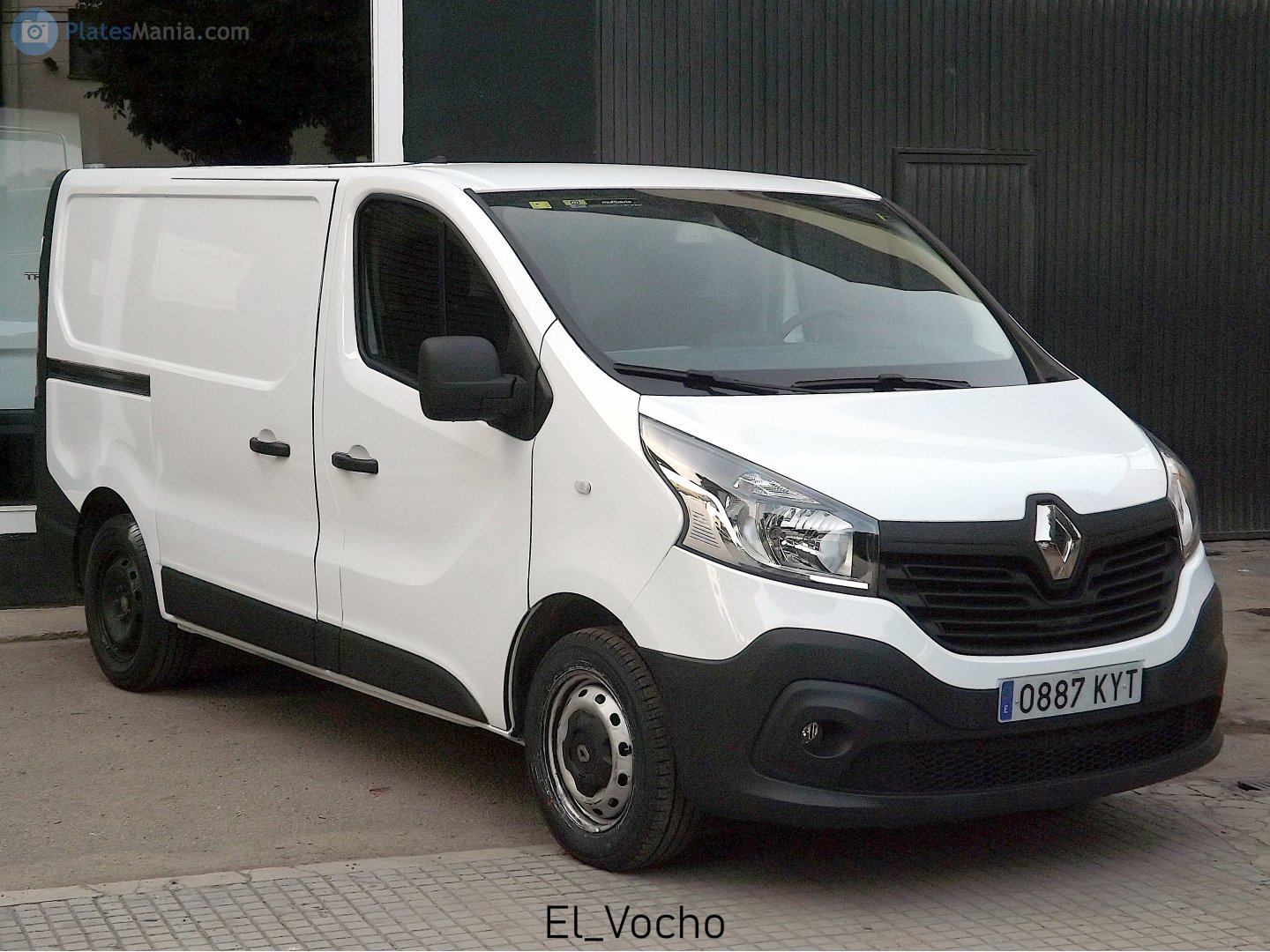 0887 KYT, Renault Trafic 3rd gen (X82), 2014–2021