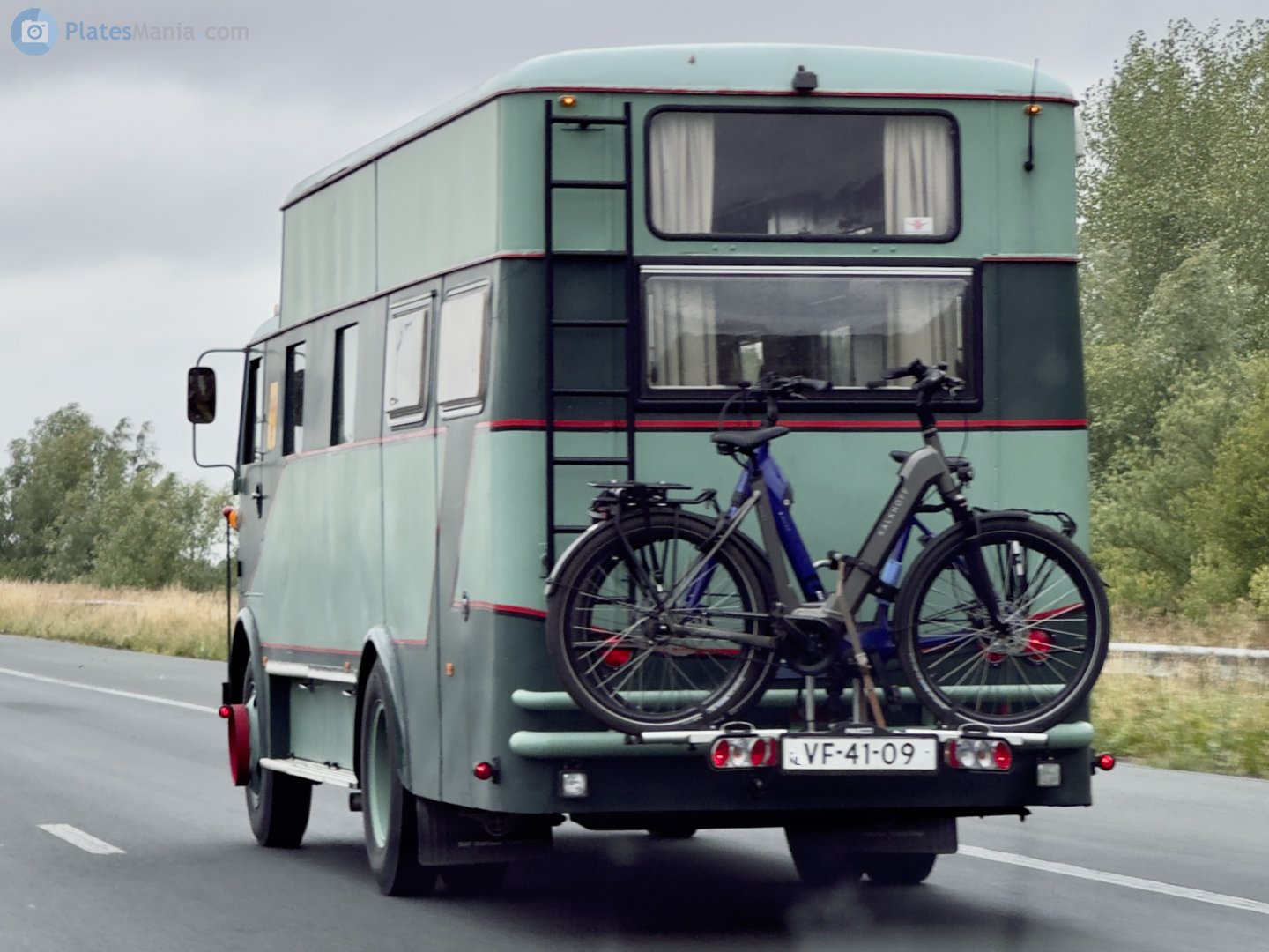 VF-41-09, DAF A-Series 