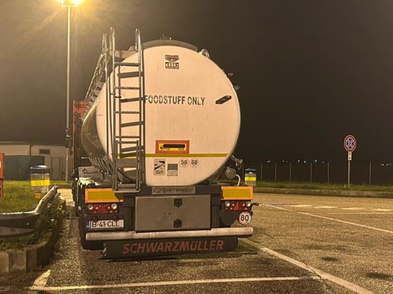 B 41 CLL, Schwarzmüller 