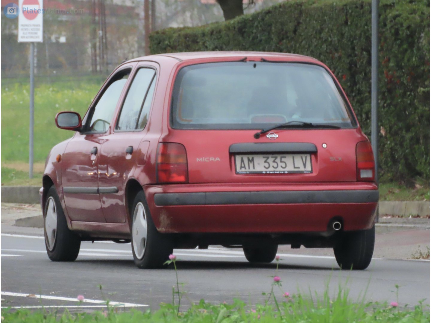 AM 335 LV, Nissan Micra 2nd gen 5-door Hatch (K11), 1992–2003