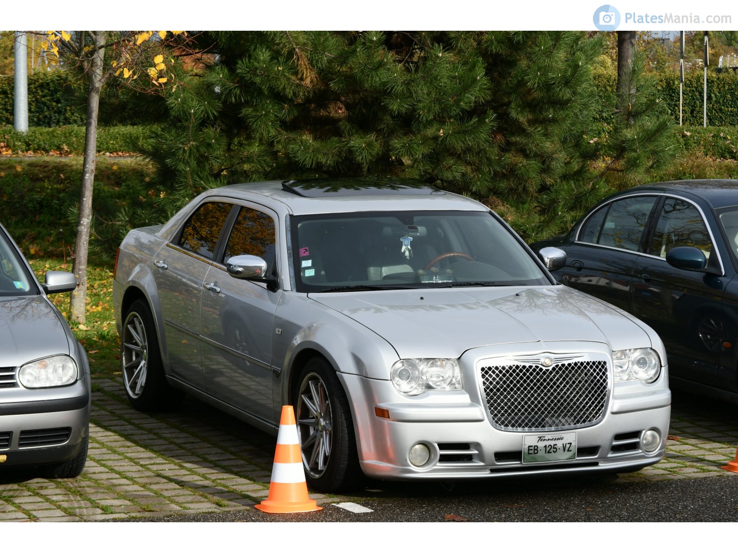 EB-125-VZ, Chrysler 300/300C 1st gen Sedan (LX), 2004–2010