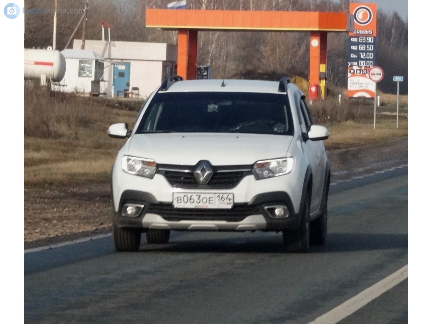 в 063 ое 164, Renault Logan 2nd gen Sedan Stepway (L8), 2018–