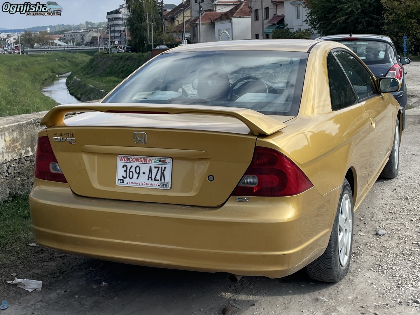 369-AZK, Honda Civic 7th gen Coupé (EM), 2001–2006