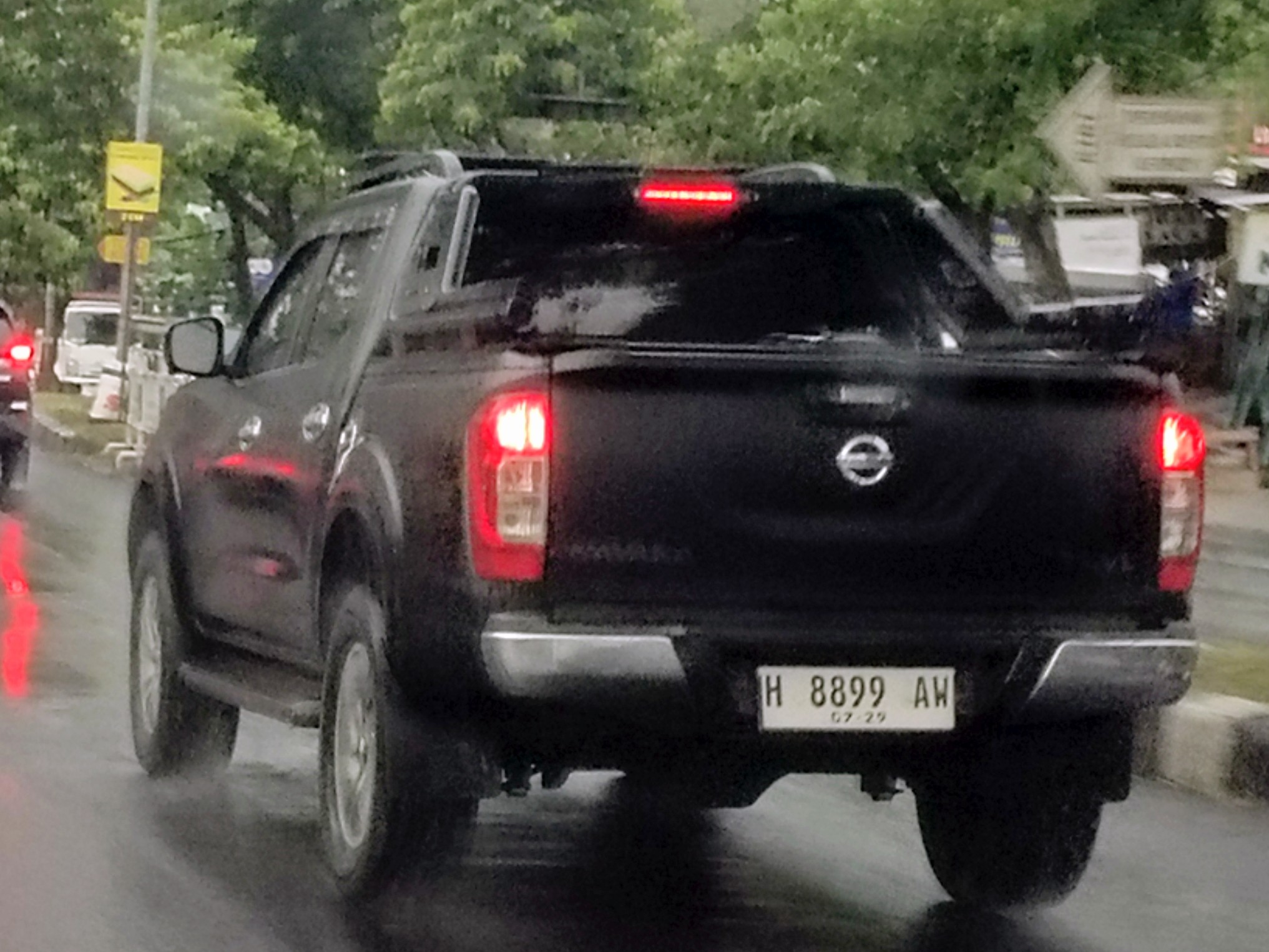 H 8899 AW, Nissan Navara 4th gen (D23), 2014–