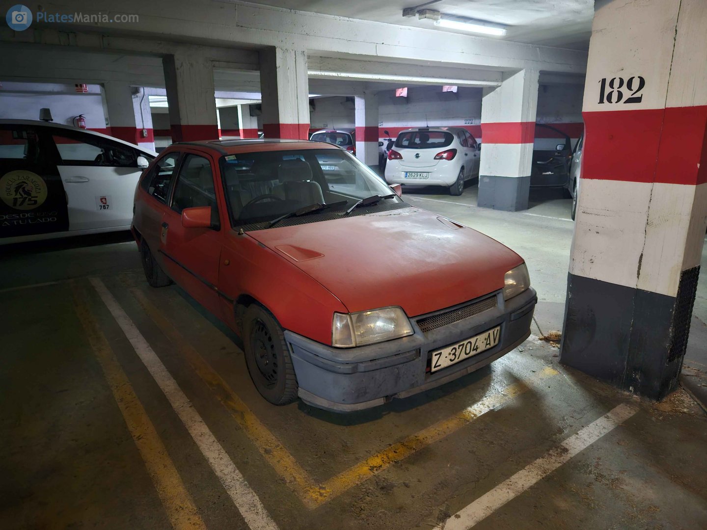 Z 3704 AV, Vauxhall Astra 2nd gen 3-door Hatch (E; T85), 1984–1992