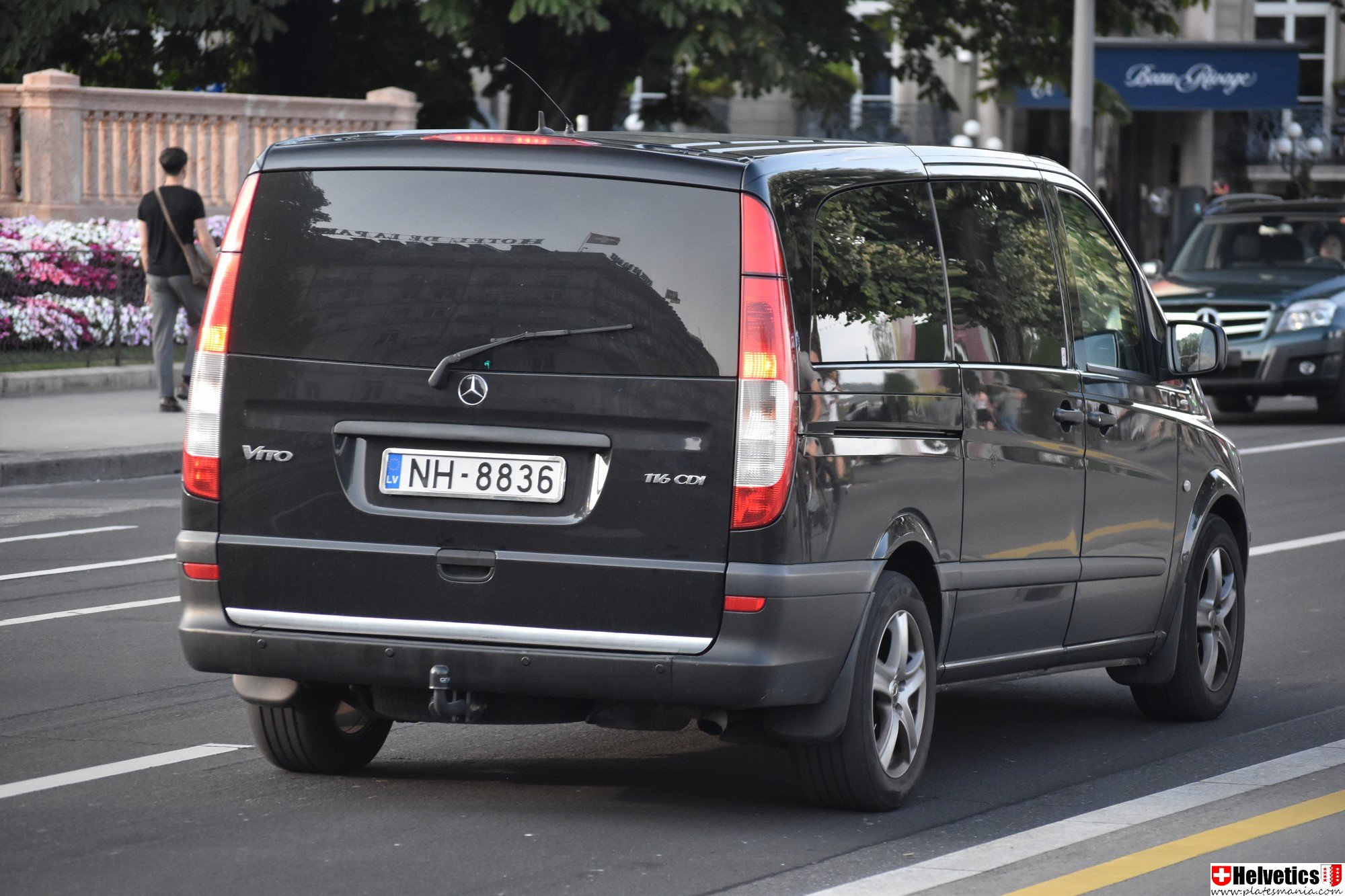 NH-8836, Mercedes-Benz Vito 2nd gen (W639), 2003–2014